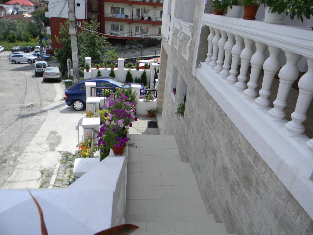 Pensiunea Eden Baile Olanesti Exterior photo